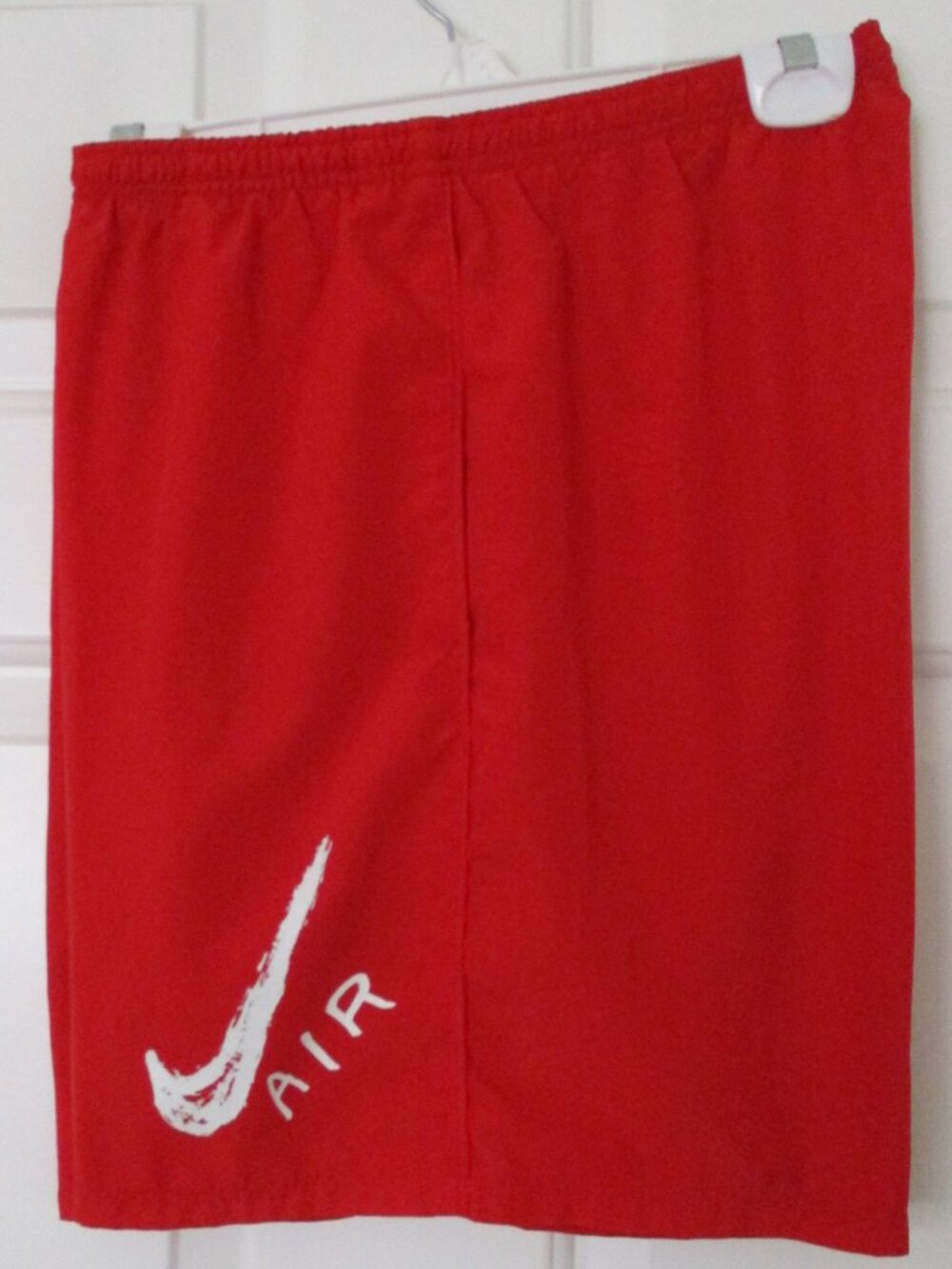 Nike Air Mens Red Unlined Gym Short w/Twin Pockets NWOT - Size 30W-35W or Medium